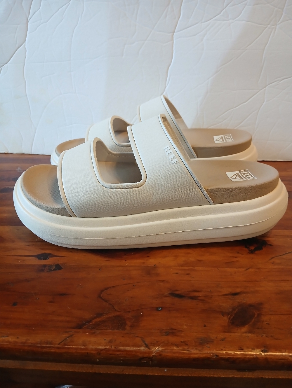 REEF Cushion Bondi 2 Bar Slides Women's Size 10